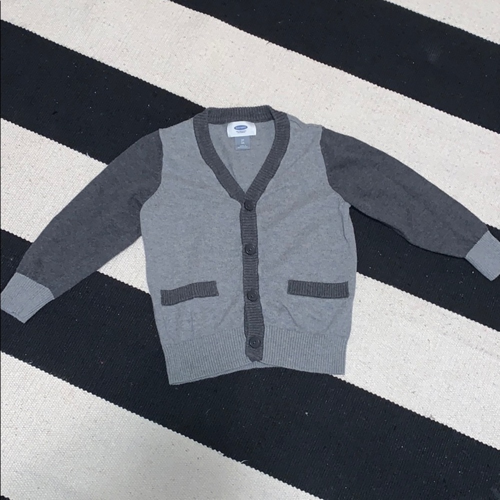 Old navy cardigan